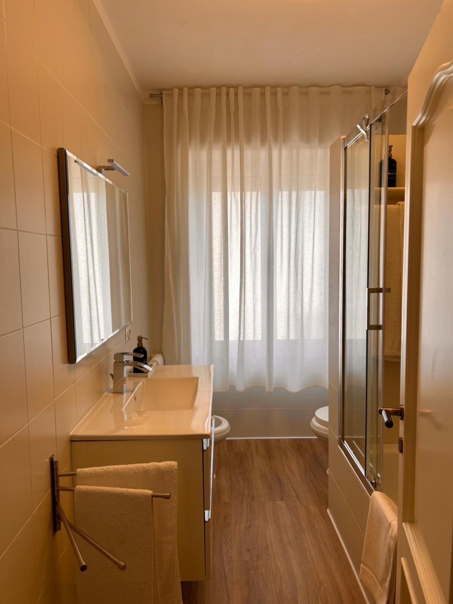 Guest House - La Bella Vita Орозеи Экстерьер фото